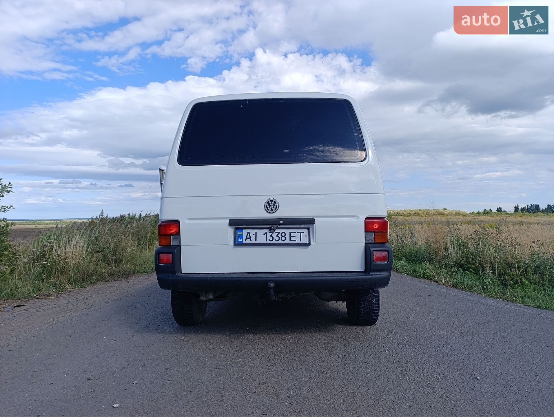 Volkswagen Caravelle 2003 VIN WV1ZZZ70Z3X064323 фото оголошення 25 з 64