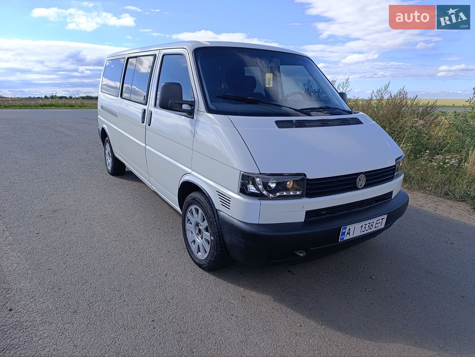 Volkswagen Caravelle 2003 VIN WV1ZZZ70Z3X064323 фото оголошення 36 з 64