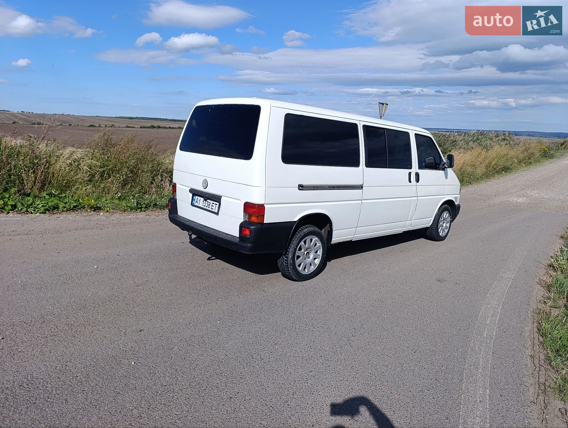 Volkswagen Caravelle 2003 VIN WV1ZZZ70Z3X064323 фото оголошення 44 з 64