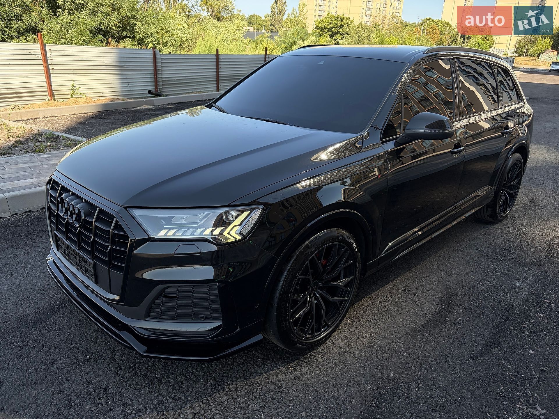 Audi Q7 2021 VIN WAUZZZ4M7ND005398 фото оголошення 7 з 92