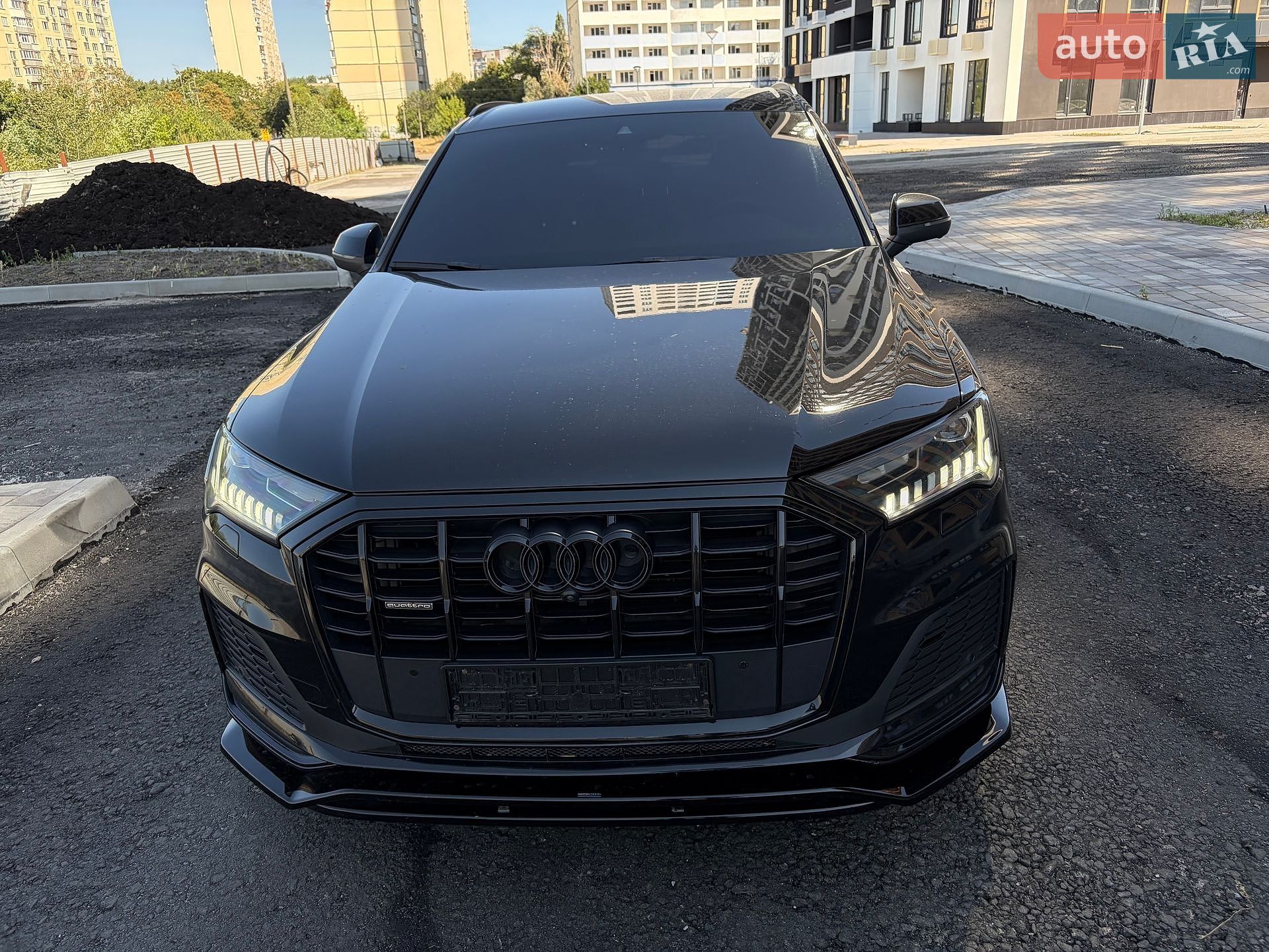 Audi Q7 2021 VIN WAUZZZ4M7ND005398 фото оголошення 14 з 92