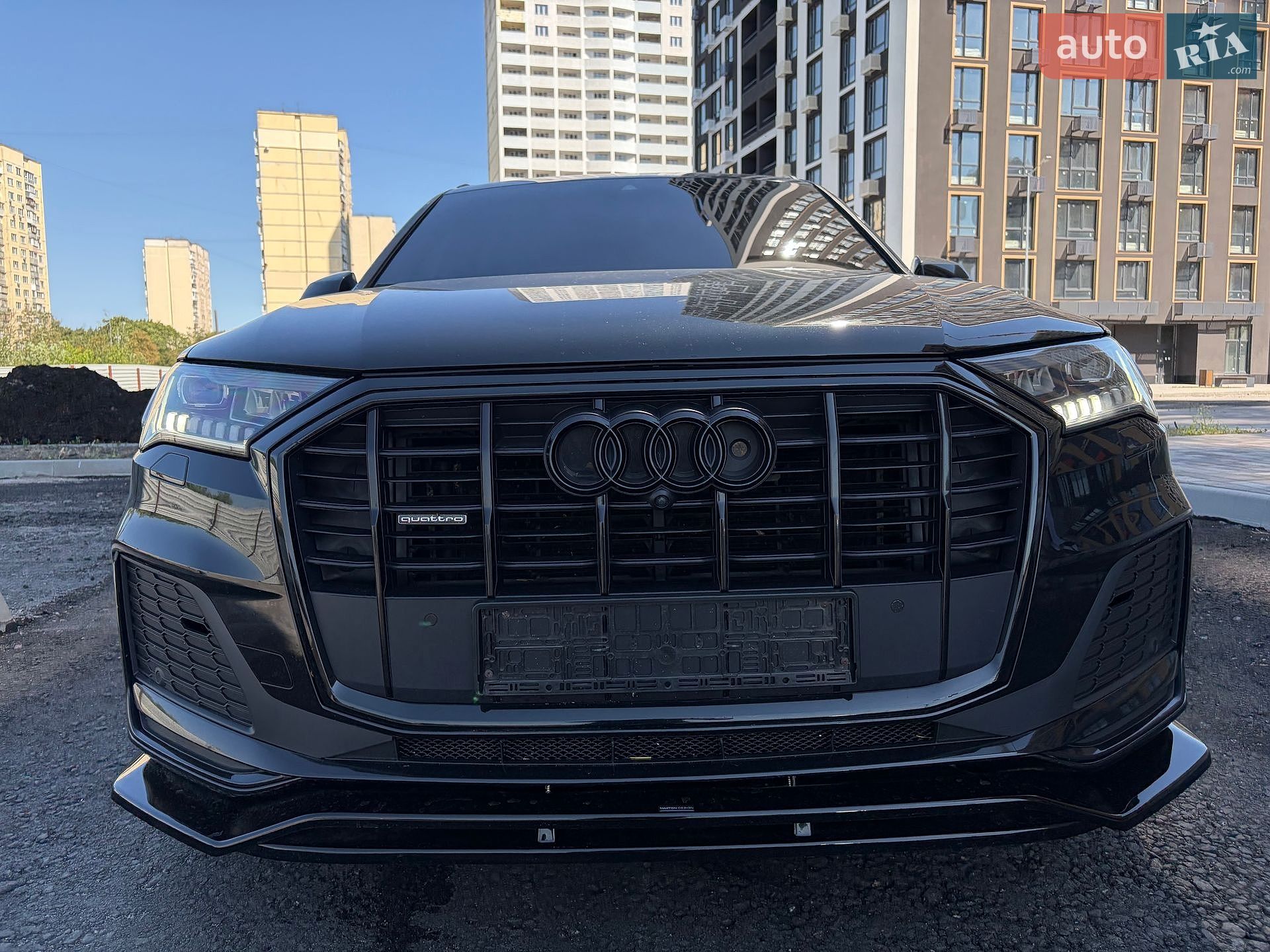 Audi Q7 2021 VIN WAUZZZ4M7ND005398 фото оголошення 19 з 92