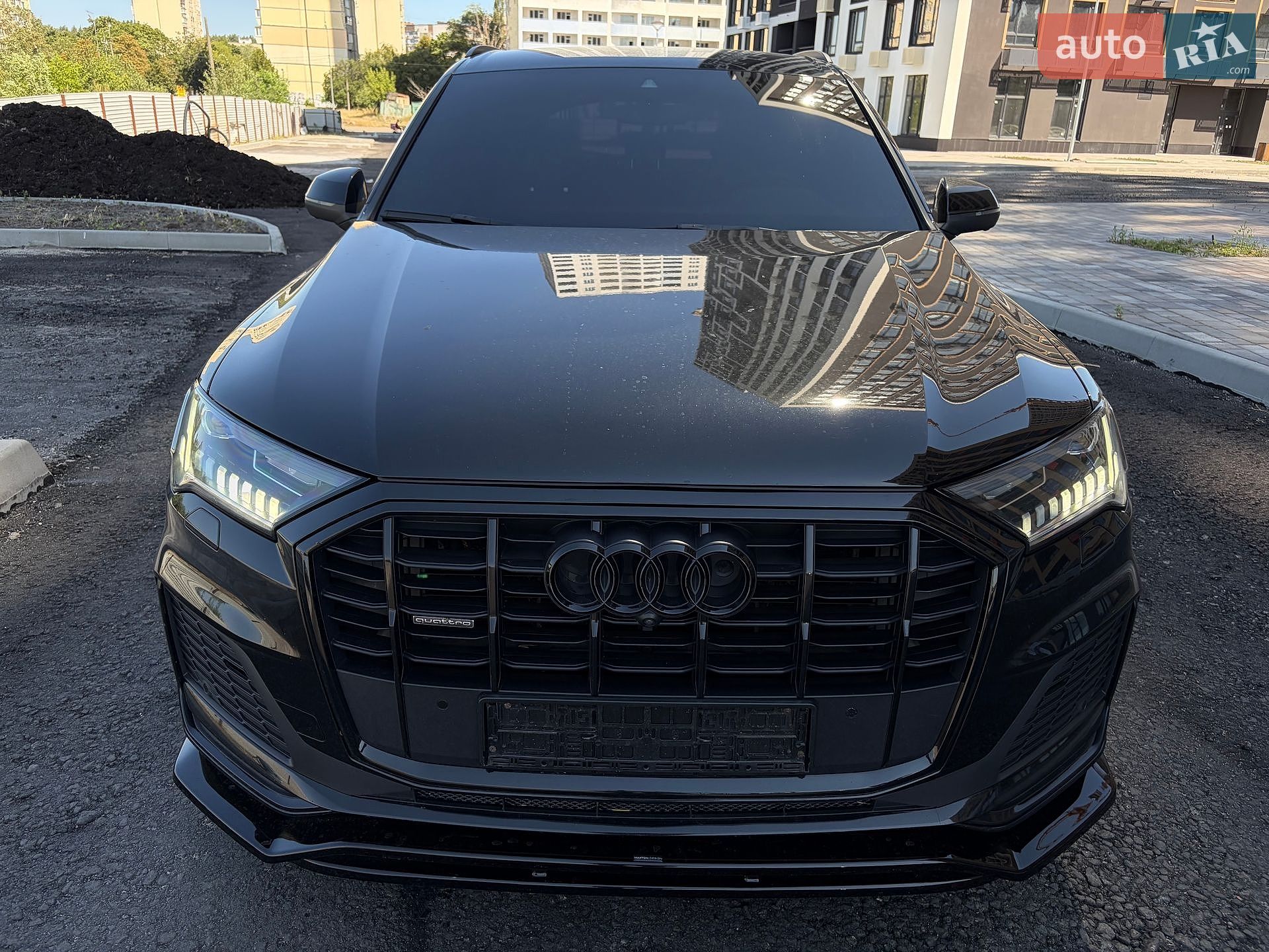 Audi Q7 2021 VIN WAUZZZ4M7ND005398 фото оголошення 23 з 92