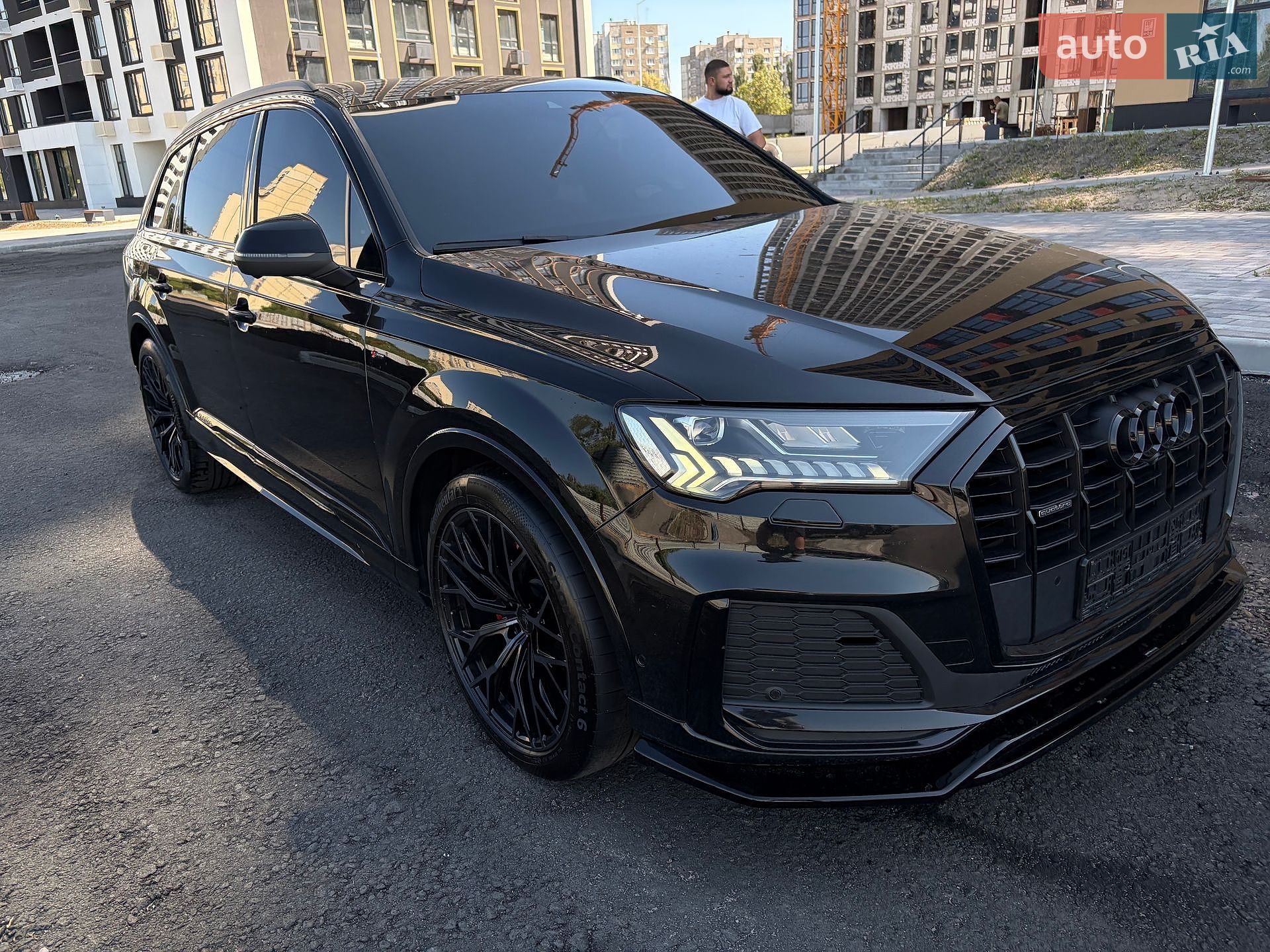 Audi Q7 2021 VIN WAUZZZ4M7ND005398 фото оголошення 35 з 92