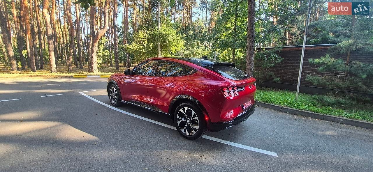 Ford Mustang Mach-E 2023 VIN 3FMTK3R79PMA54621 фото оголошення 12 з 104