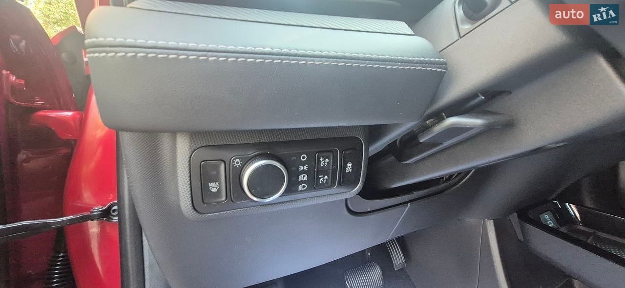 Ford Mustang Mach-E 2023 VIN 3FMTK3R79PMA54621 фото оголошення 100 з 104