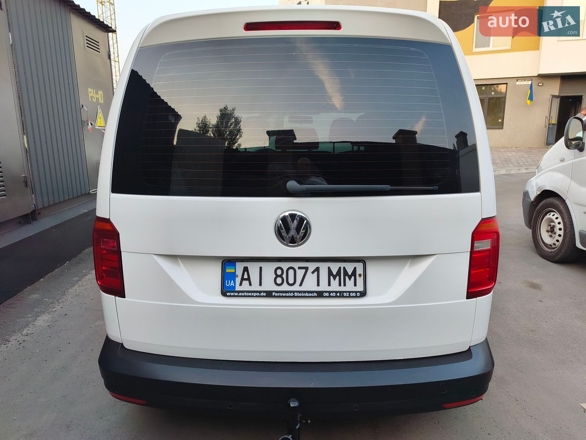 Volkswagen Caddy 2016 VIN WV2ZZZ2KZHX038170 фото оголошення 2 з 13