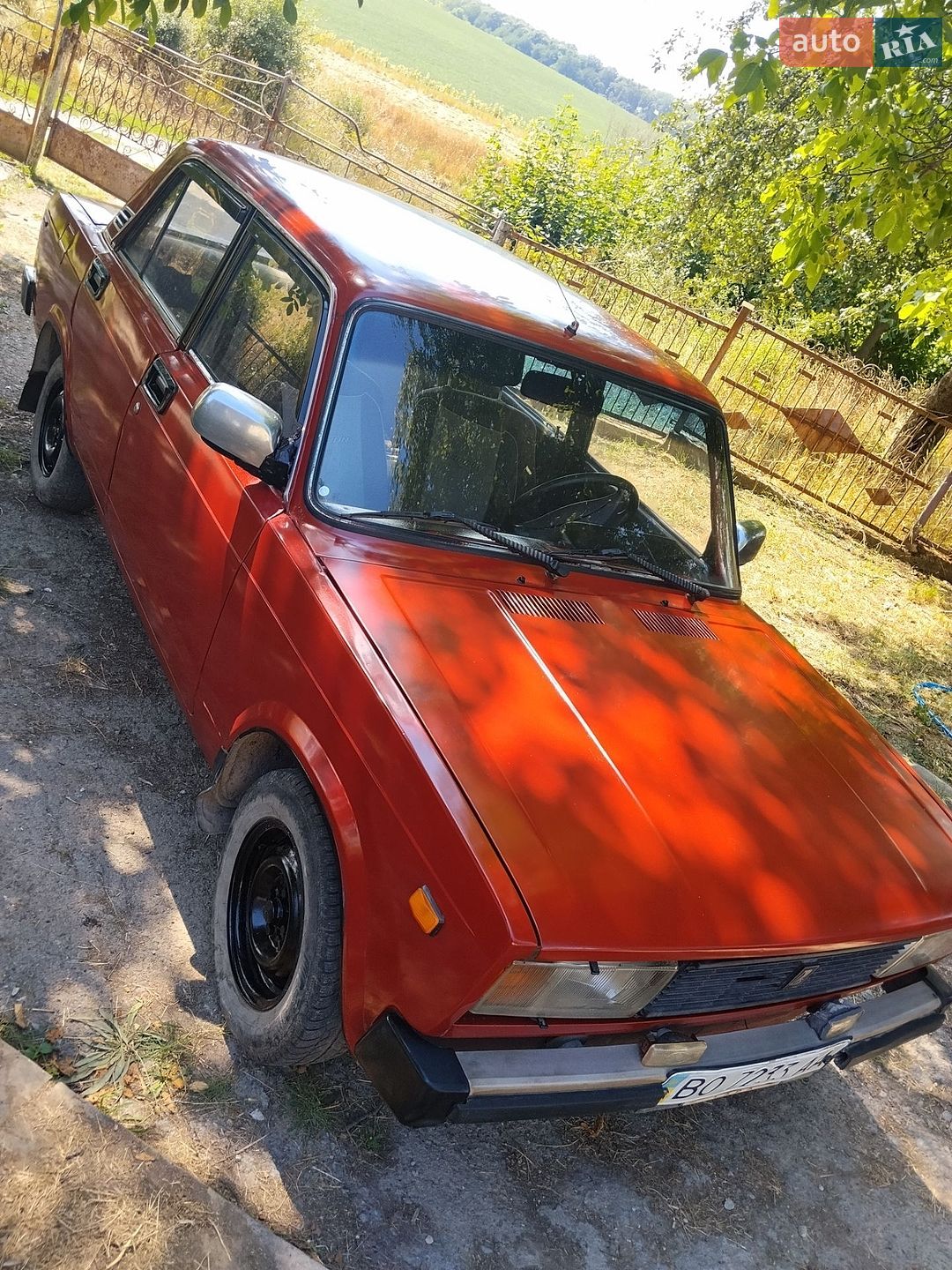 ВАЗ / Lada 2105 1984 VIN XTA210500E0581974 фото оголошення 5 з 11