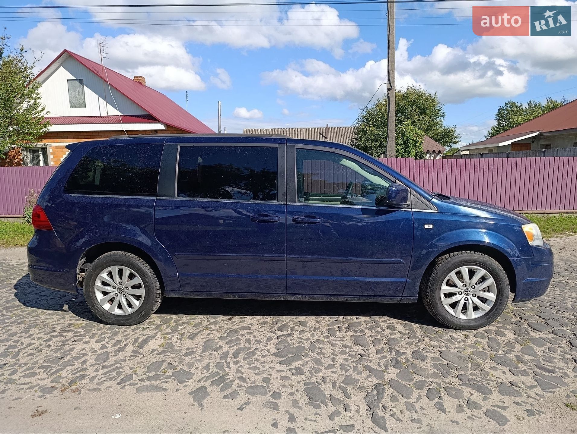 Volkswagen Routan 2013 VIN 2C4RVABG7ER134381 фото оголошення 39 з 45