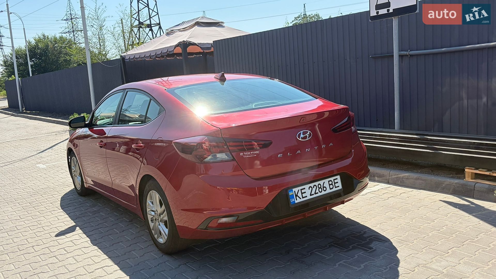Hyundai Elantra 2018 VIN 5NPD84LF1KH435326 фото оголошення 6 з 19