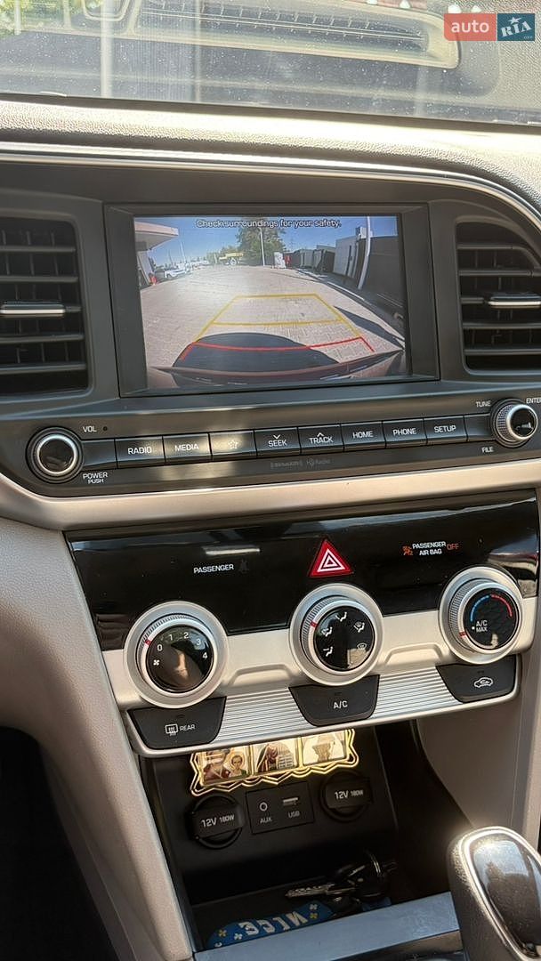 Hyundai Elantra 2018 VIN 5NPD84LF1KH435326 фото оголошення 18 з 19