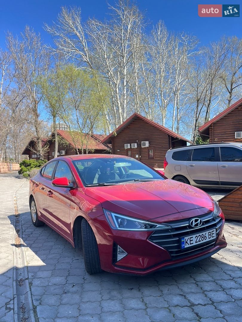 Hyundai Elantra 2018 VIN 5NPD84LF1KH435326 фото оголошення 2 з 19