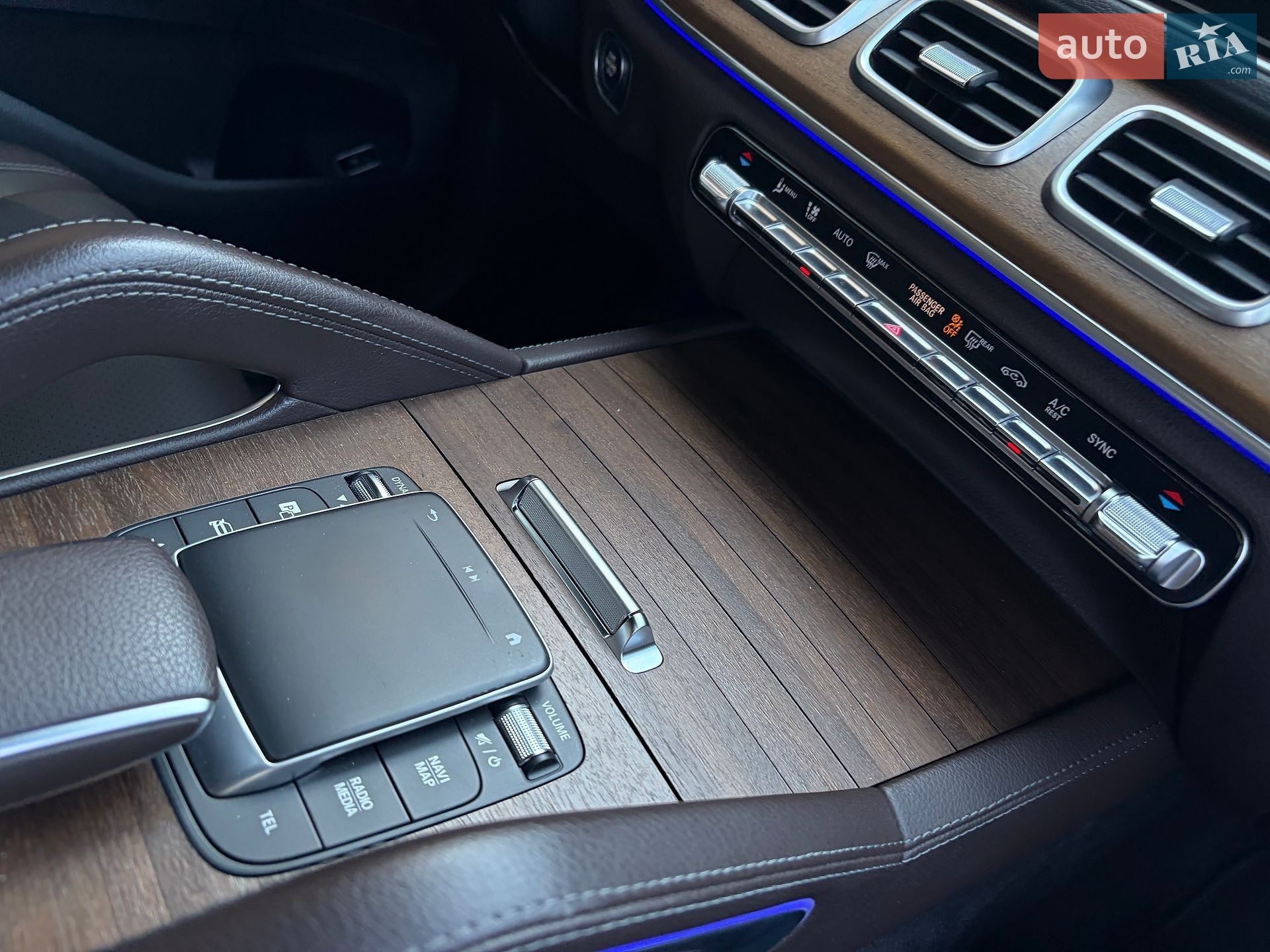 Mercedes-Benz GLE-Class 2022 VIN W1N1671231A703878 фото оголошення 8 з 129
