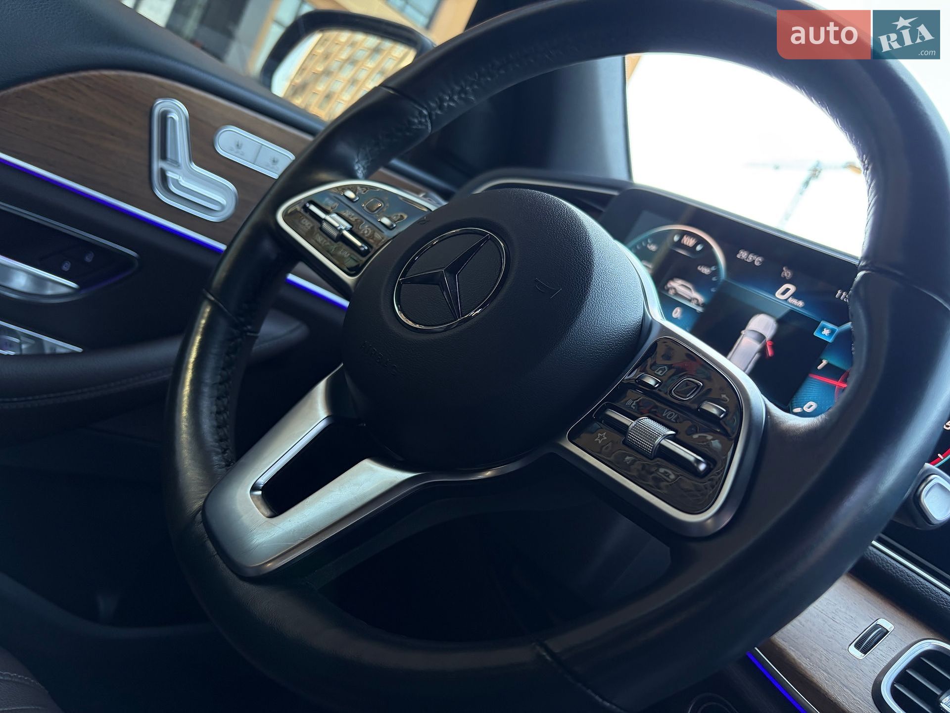Mercedes-Benz GLE-Class 2022 VIN W1N1671231A703878 фото оголошення 11 з 129
