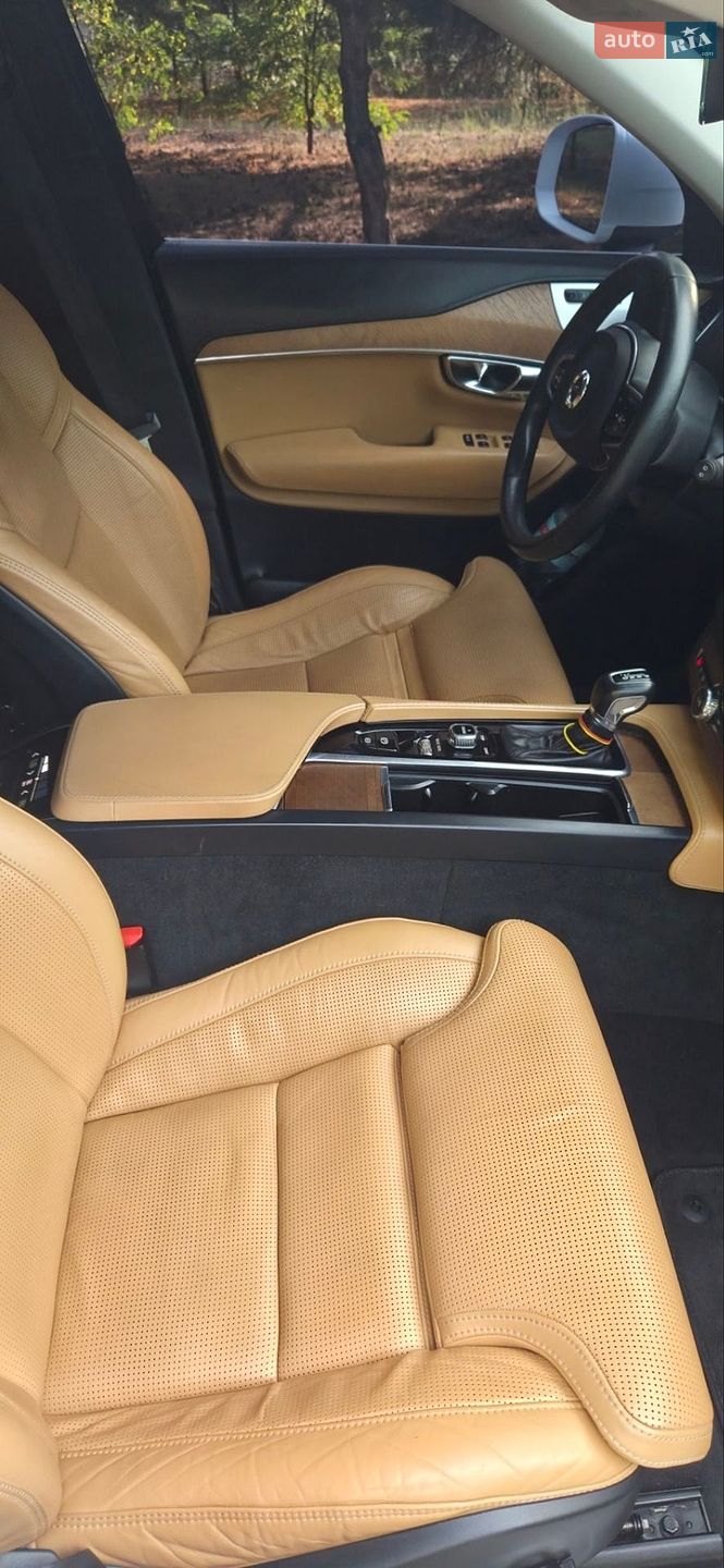 Volvo XC90 2016 VIN YV4A22PR3G1024874 фото оголошення 10 з 24