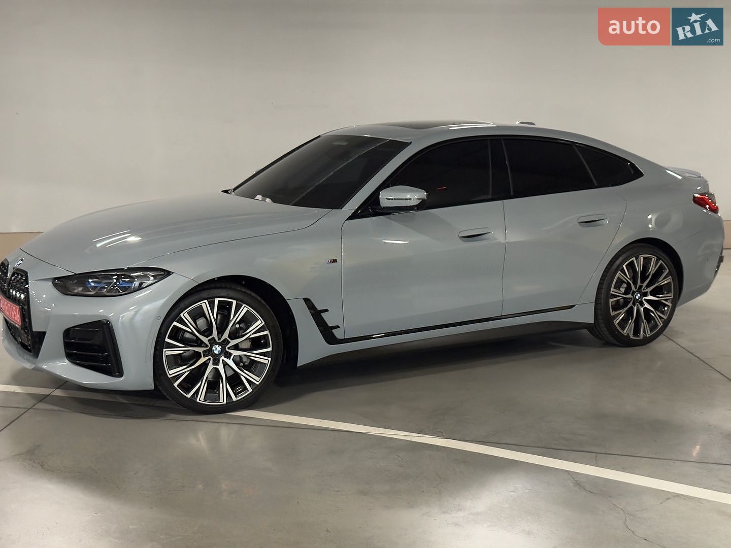BMW 4 Series Gran Coupe 2022 VIN WBA63AV06NFM03305 фото оголошення 10 з 66