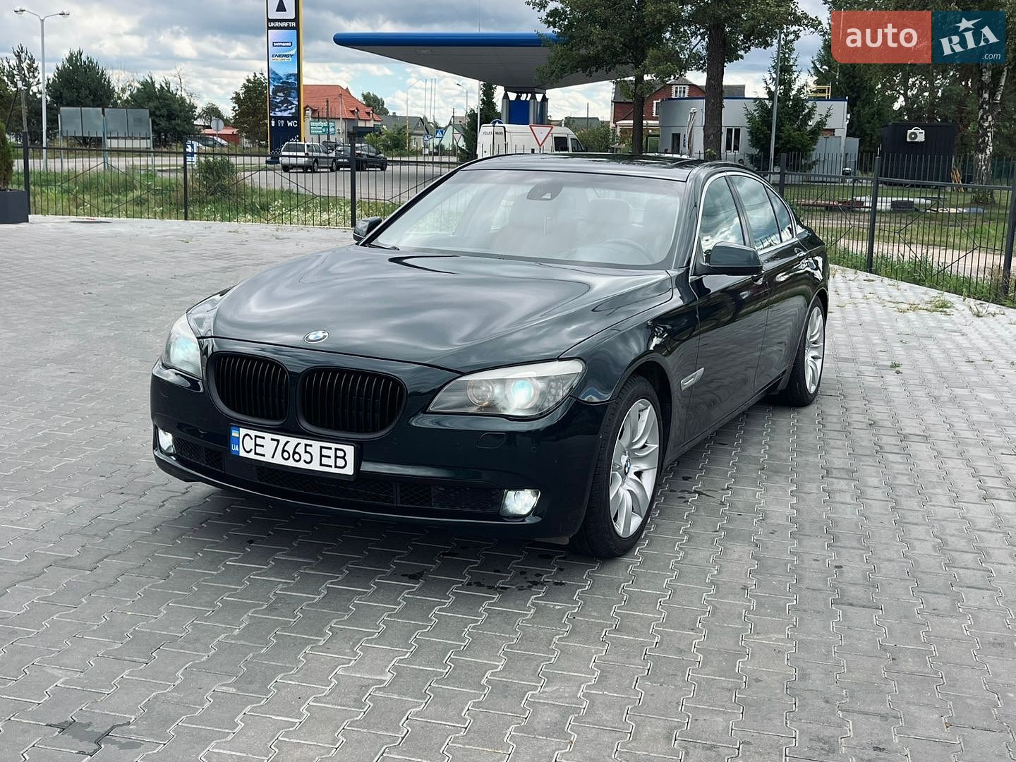 BMW 7 Series 2010 VIN WBAKM21050C336486 фото оголошення 2 з 37