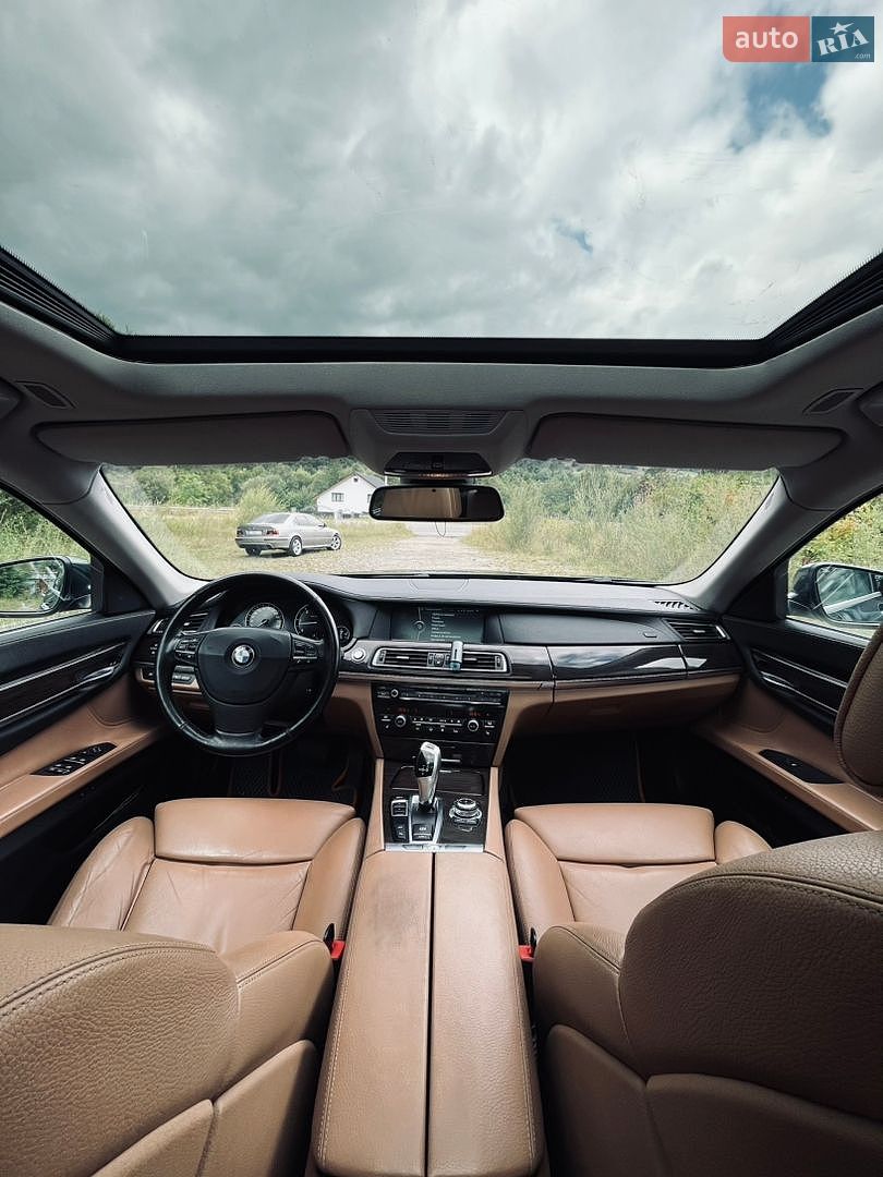 BMW 7 Series 2010 VIN WBAKM21050C336486 фото оголошення 12 з 37