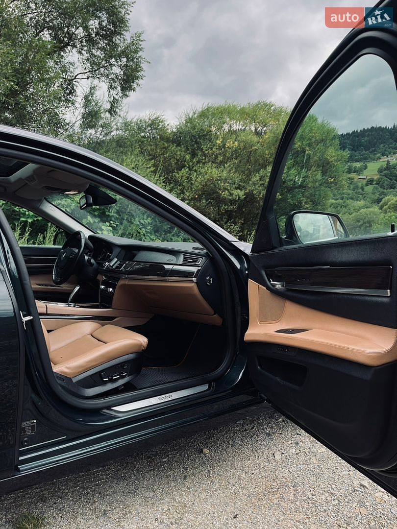 BMW 7 Series 2010 VIN WBAKM21050C336486 фото оголошення 19 з 37