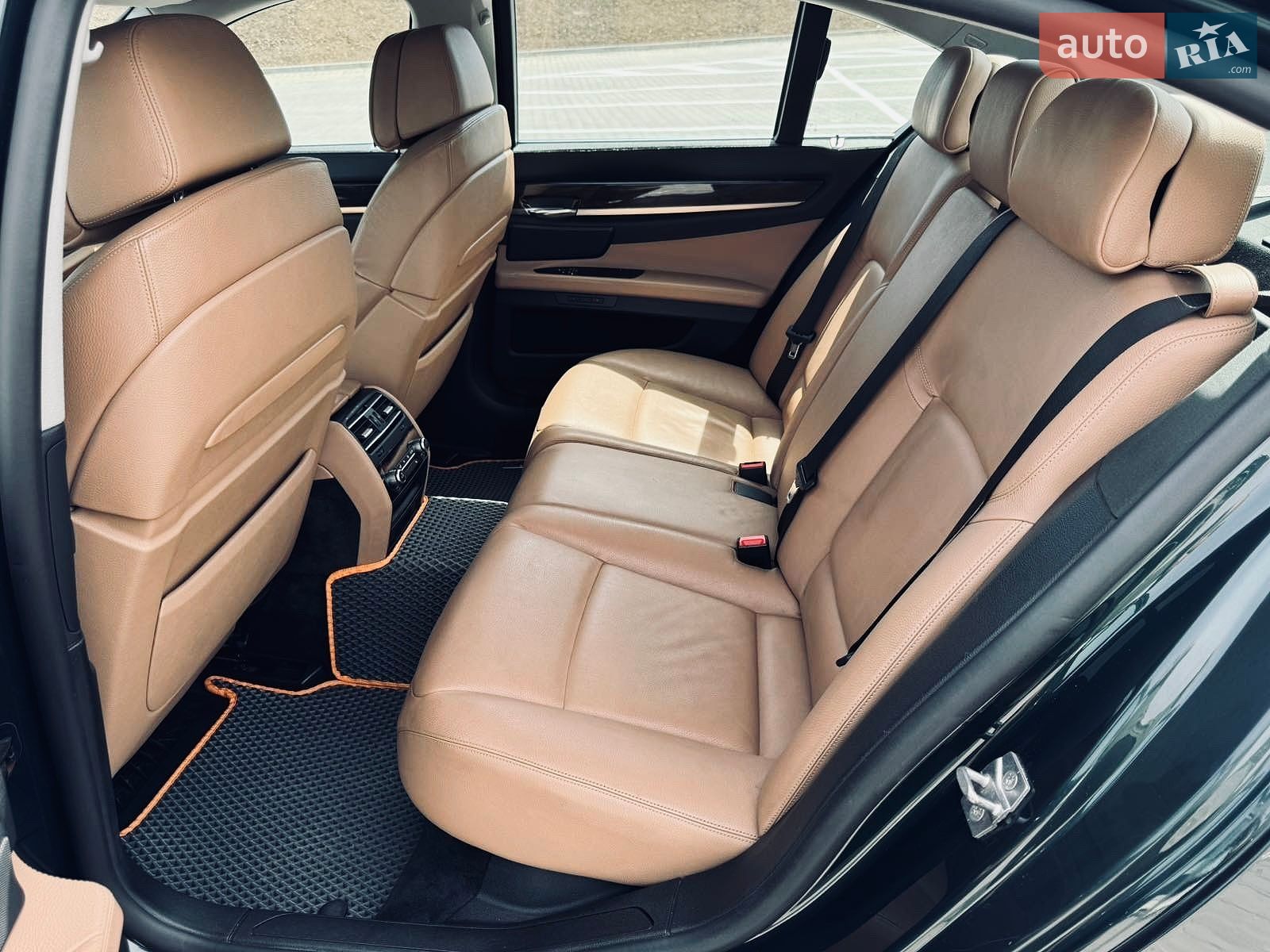 BMW 7 Series 2010 VIN WBAKM21050C336486 фото оголошення 23 з 37
