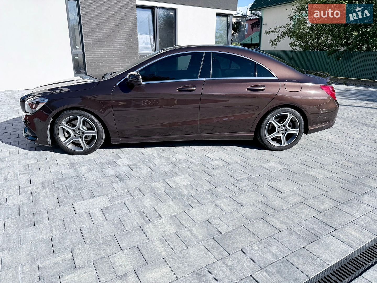 Mercedes-Benz CLA-Class 2017 VIN WDDSJ4EB5JN566432 фото оголошення 13 з 35