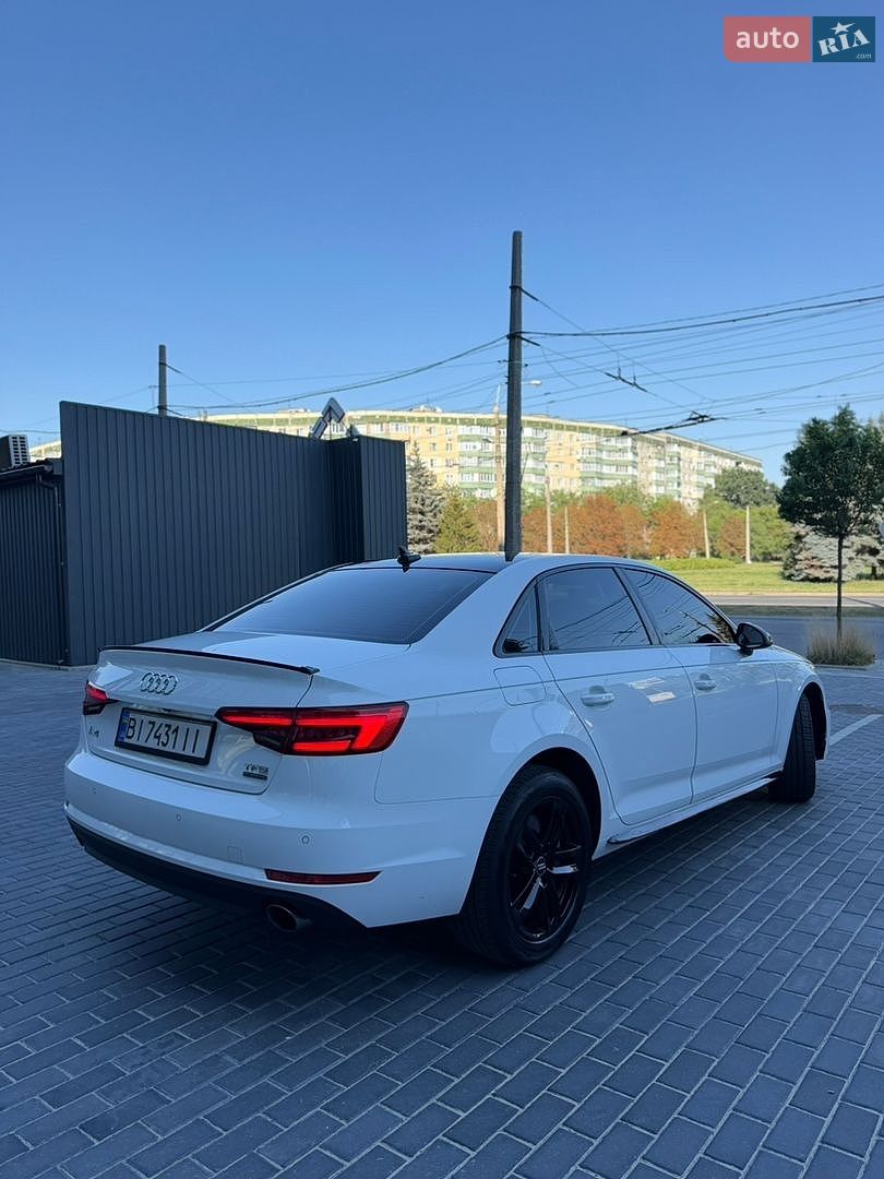 Audi A4 2015 VIN WAUBNAF45HN003319 фото оголошення 15 з 39