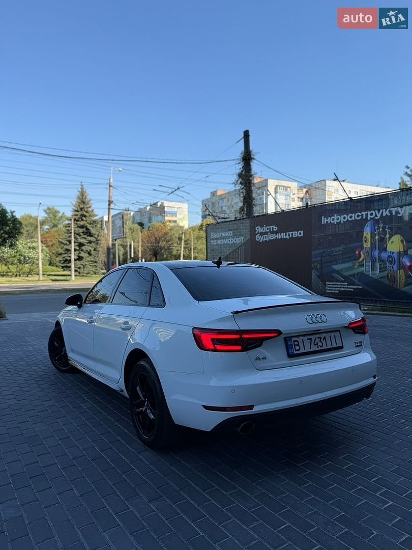 Audi A4 2015 VIN WAUBNAF45HN003319 фото оголошення 11 з 39