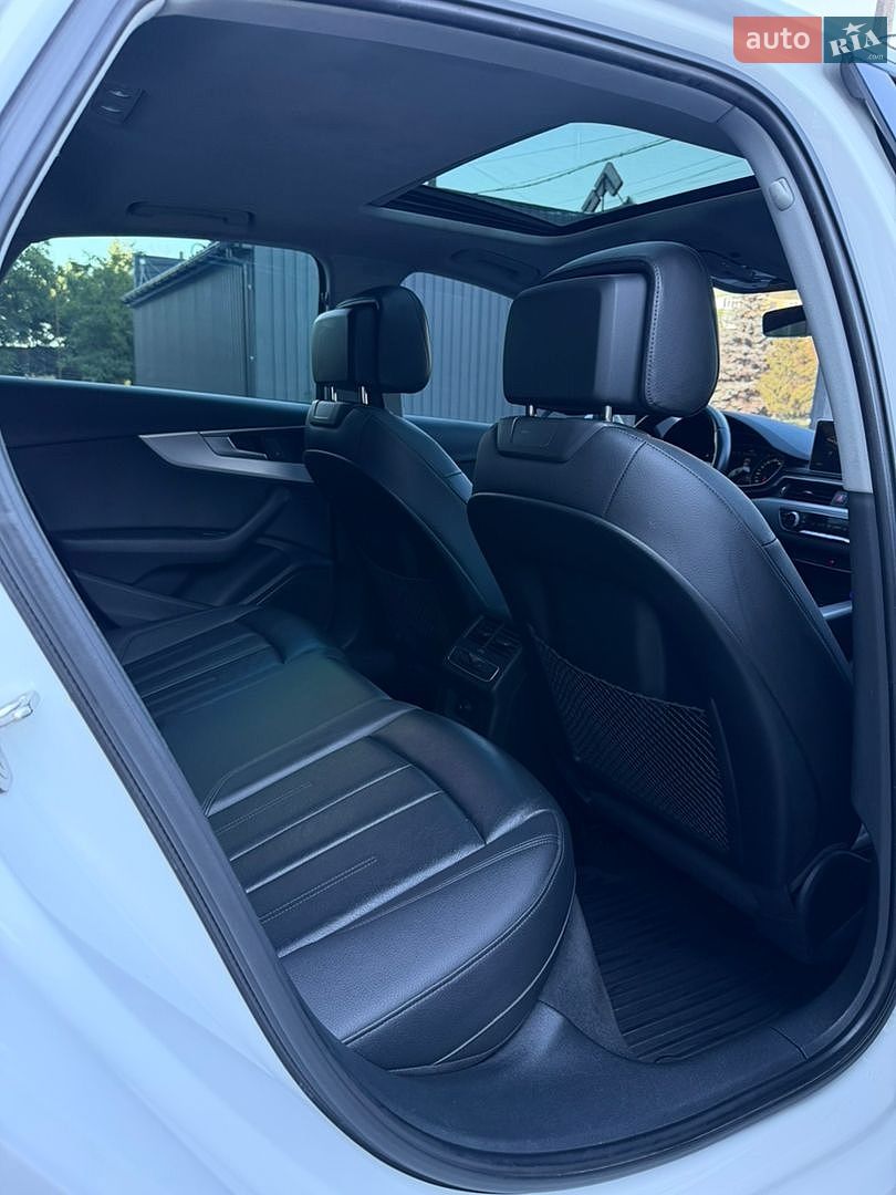 Audi A4 2015 VIN WAUBNAF45HN003319 фото оголошення 32 з 39