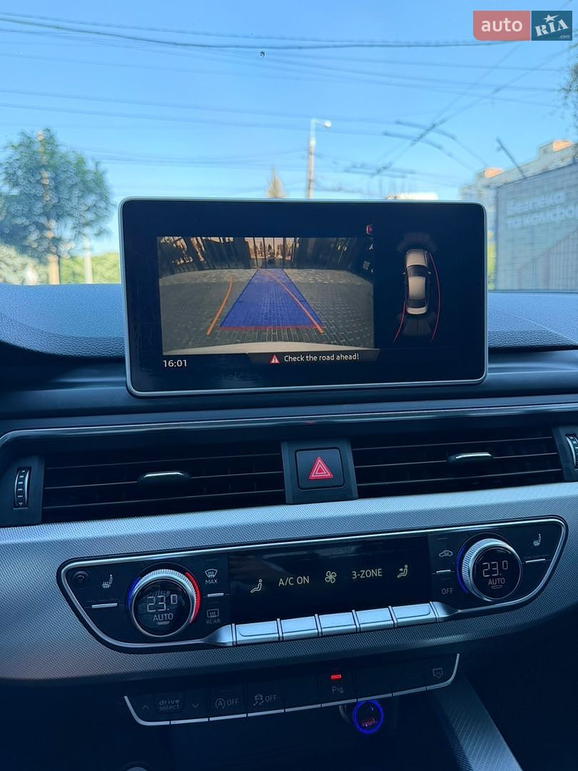 Audi A4 2015 VIN WAUBNAF45HN003319 фото оголошення 27 з 39