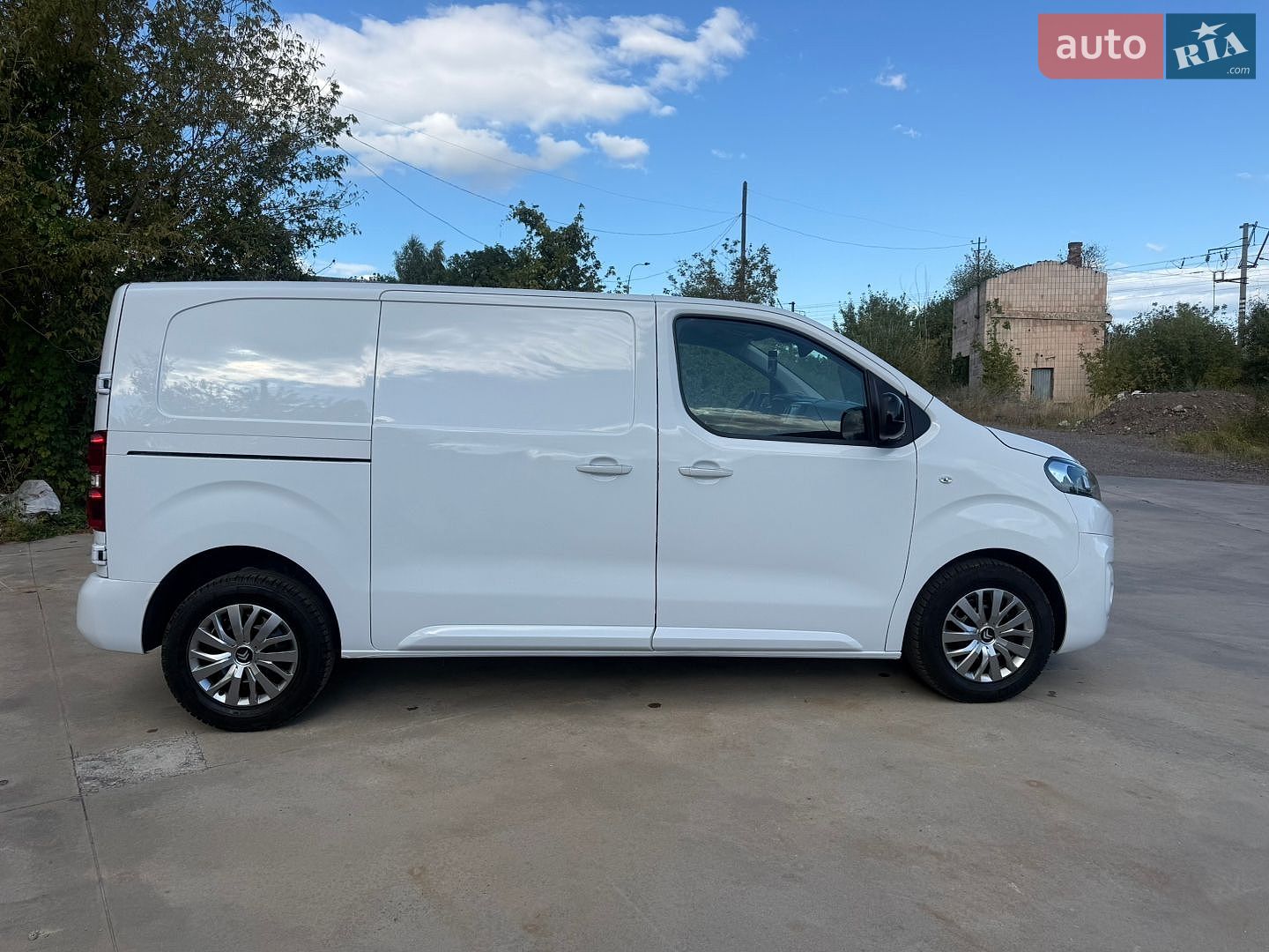Citroen Jumpy 2022 VIN VF7VFEHZ7N7035835 фото оголошення 8 з 44