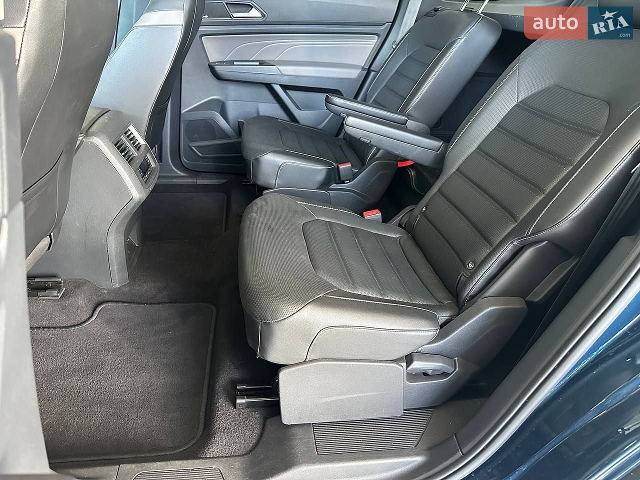 Volkswagen Atlas 2021 VIN 1V2BR2CAXNC518099 фото оголошення 14 з 24