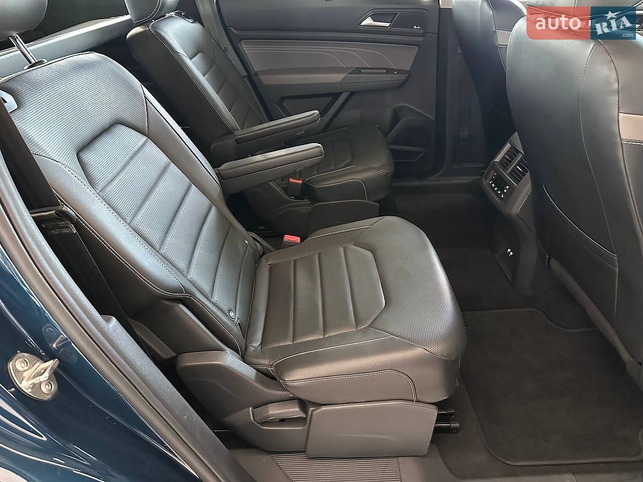 Volkswagen Atlas 2021 VIN 1V2BR2CAXNC518099 фото оголошення 18 з 24