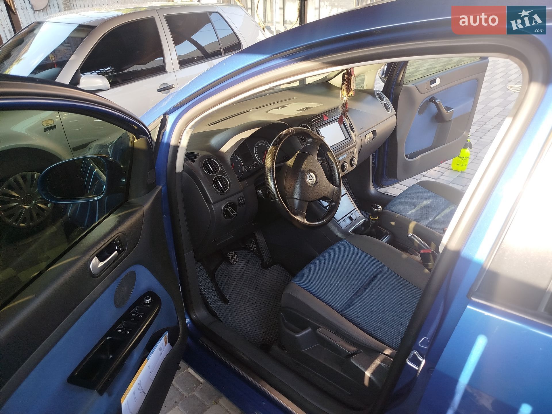 Volkswagen Golf 2006 VIN WVWZZZ1KZ6W565953 фото оголошення 4 з 7
