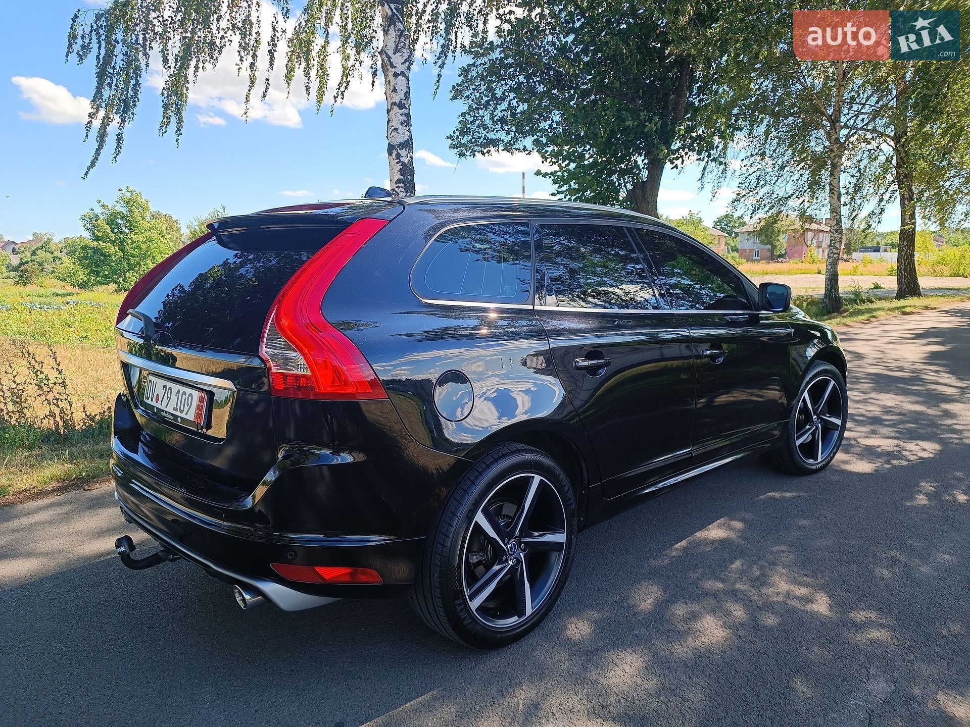 Volvo XC60 2015 VIN YV1DZ8256F2685077 фото оголошення 11 з 89