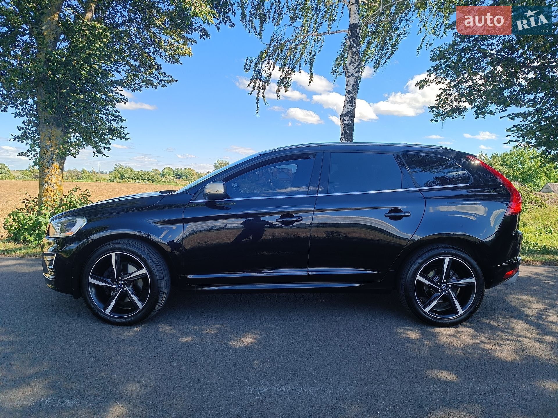 Volvo XC60 2015 VIN YV1DZ8256F2685077 фото оголошення 35 з 89