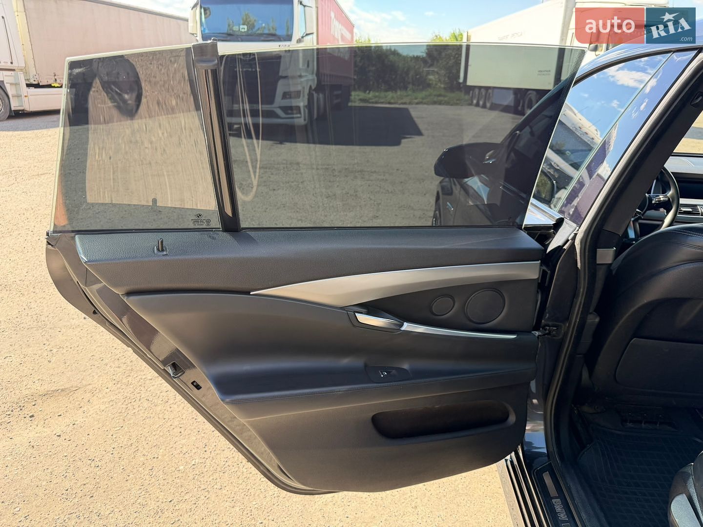 BMW 5 Series GT 2014 VIN WBA5M2C50FD872075 фото оголошення 28 з 99