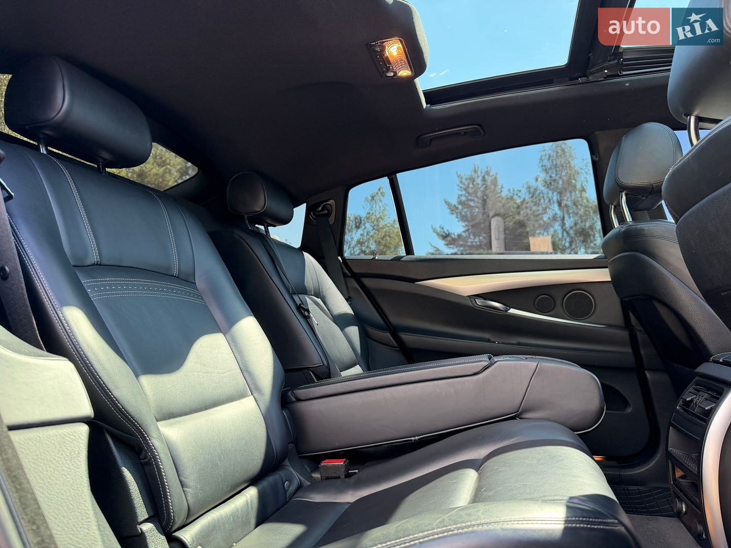 BMW 5 Series GT 2014 VIN WBA5M2C50FD872075 фото оголошення 39 з 99