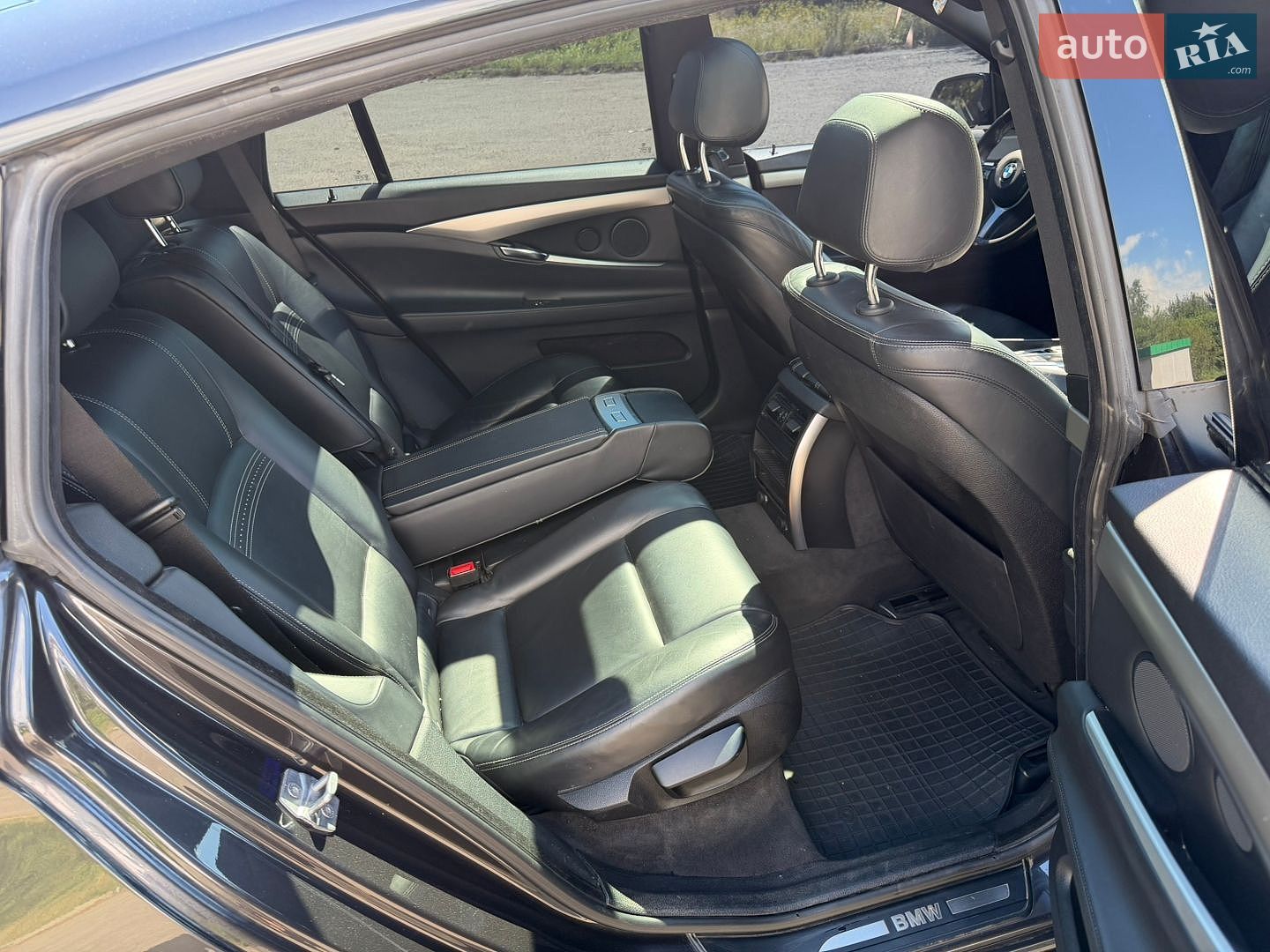 BMW 5 Series GT 2014 VIN WBA5M2C50FD872075 фото оголошення 37 з 99