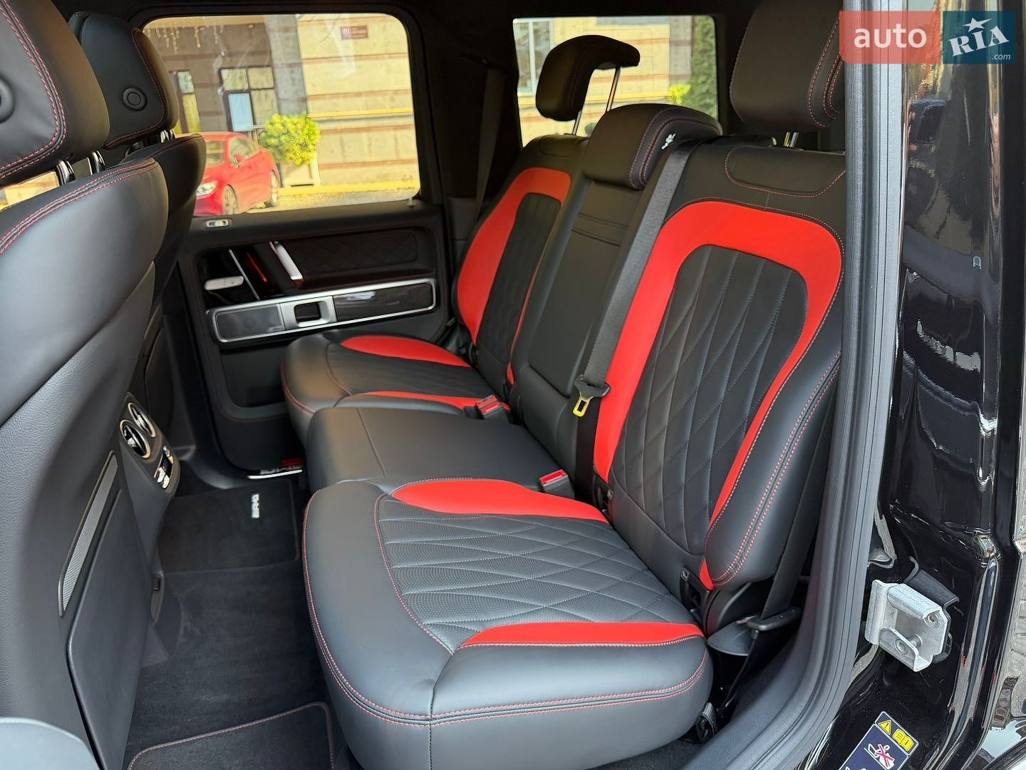 Mercedes-Benz G-Class 2024 VIN W1NWH5ABXSX025054 фото оголошення 62 з 75