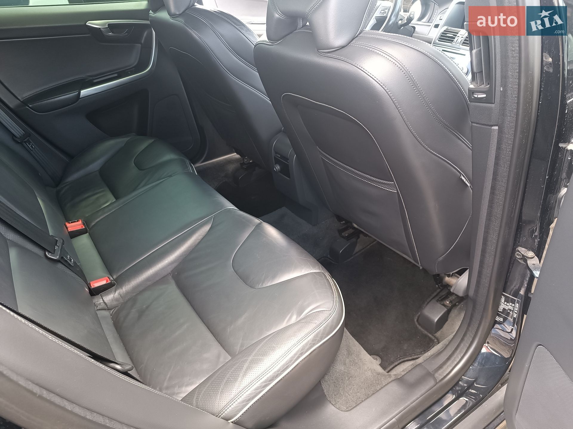 Volvo XC60 2015 VIN YV1DZ8256F2685077 фото оголошення 66 з 89