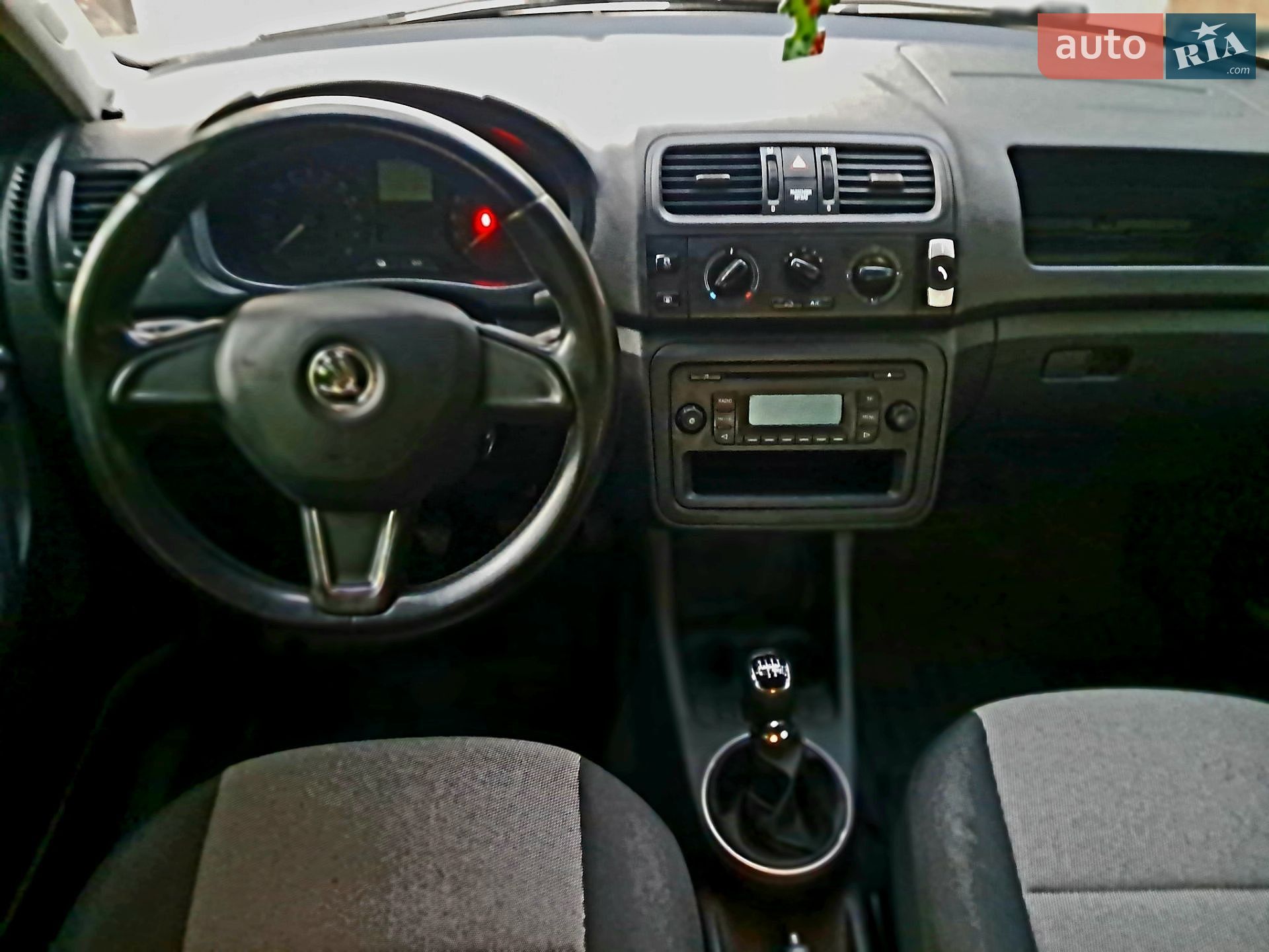 Skoda Fabia 2014 VIN TMBJS25JXF3009209 фото оголошення 5 з 21