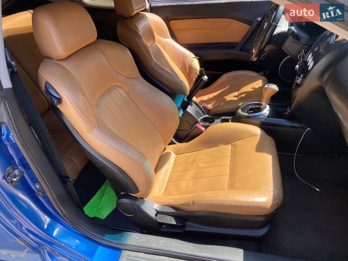 Hyundai Coupe 2005 VIN KMHHN61DP6U203202 фото оголошення 5 з 10