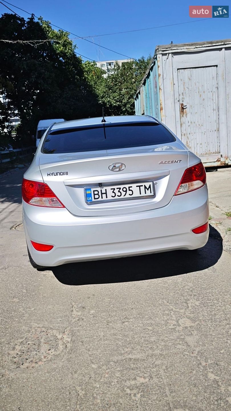 Hyundai Accent 2011 VIN Z94CT41CBBR061278 фото оголошення 4 з 15