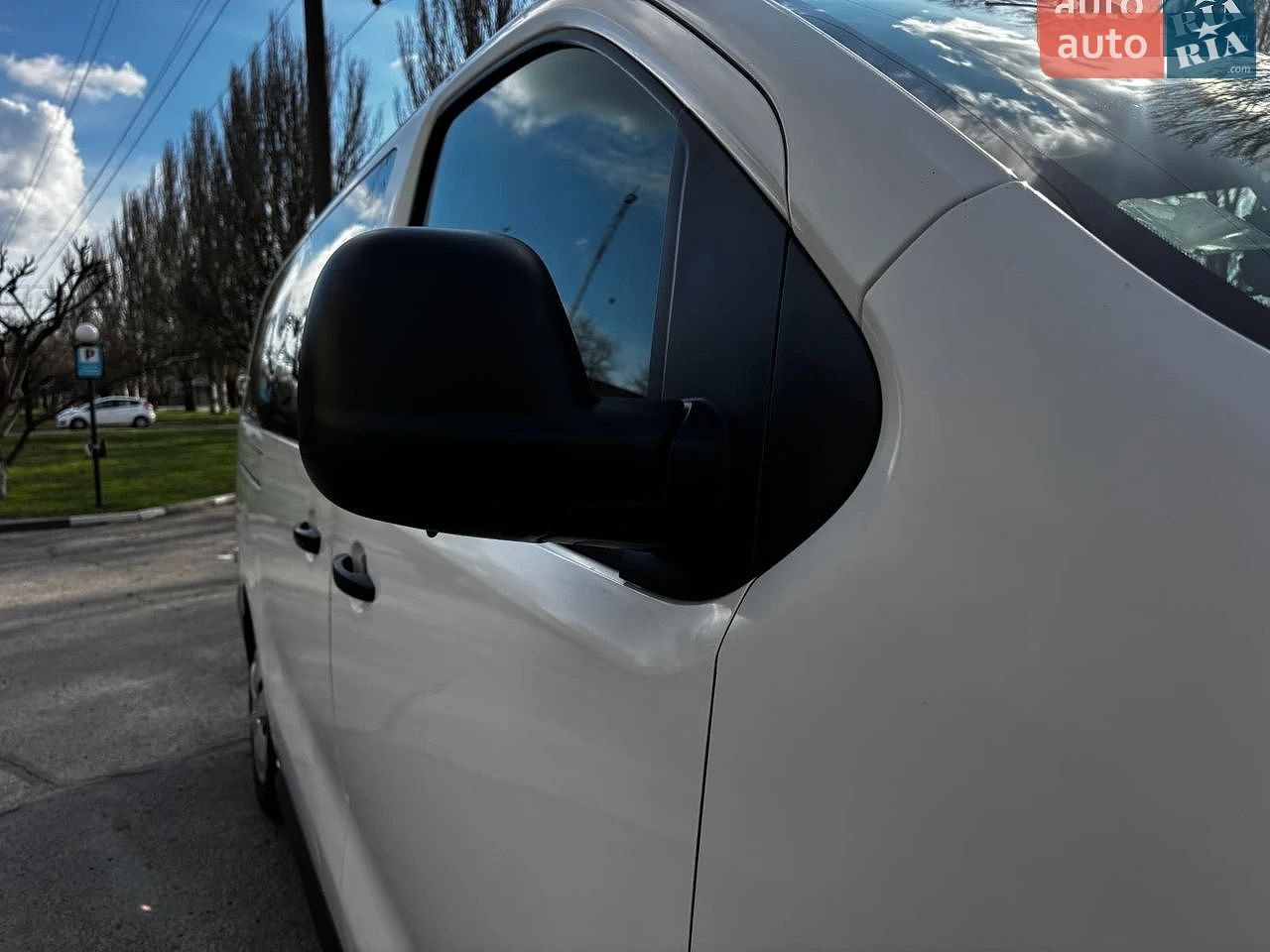 Peugeot Expert 2018 VIN VF3VFAHHWJZ099424 фото оголошення 3 з 28