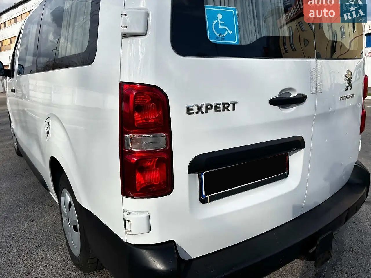 Peugeot Expert 2018 VIN VF3VFAHHWJZ099424 фото оголошення 8 з 28