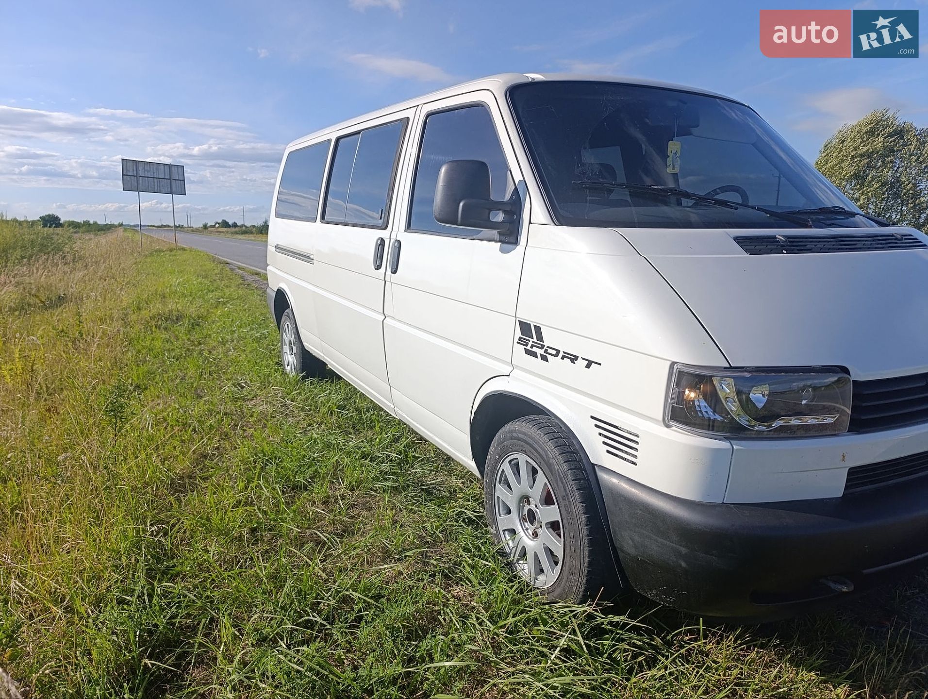Volkswagen Caravelle 2003 VIN WV1ZZZ70Z3X064323 фото оголошення 11 з 64