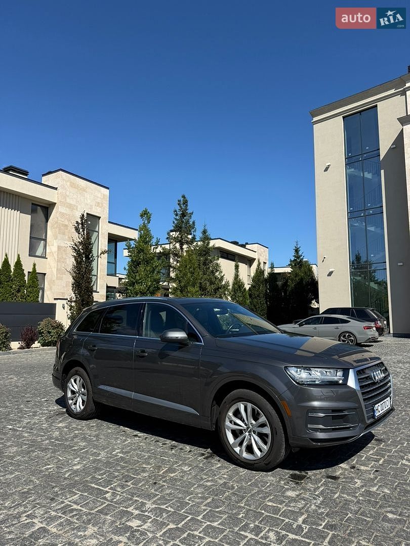 Audi Q7 2019 VIN WA1LHAF73KD033550 фото оголошення 3 з 11