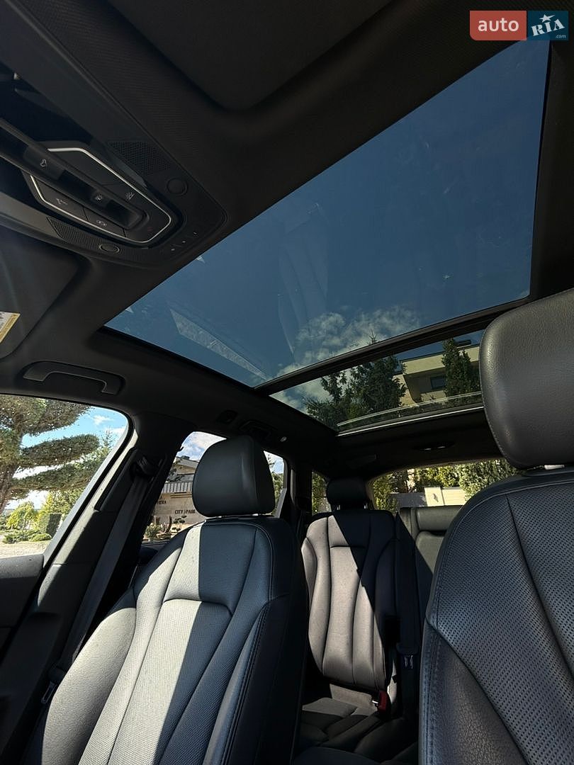 Audi Q7 2019 VIN WA1LHAF73KD033550 фото оголошення 10 з 11