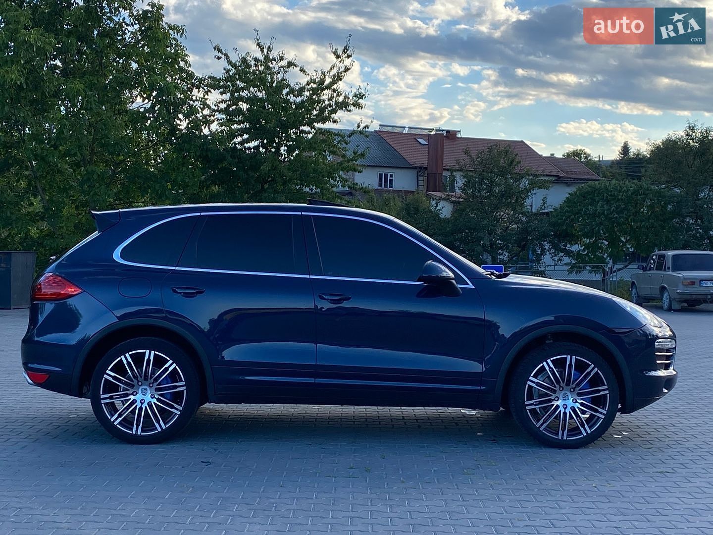 Porsche Cayenne 2011 VIN WP1AA2A20CLA00353 фото оголошення 3 з 22