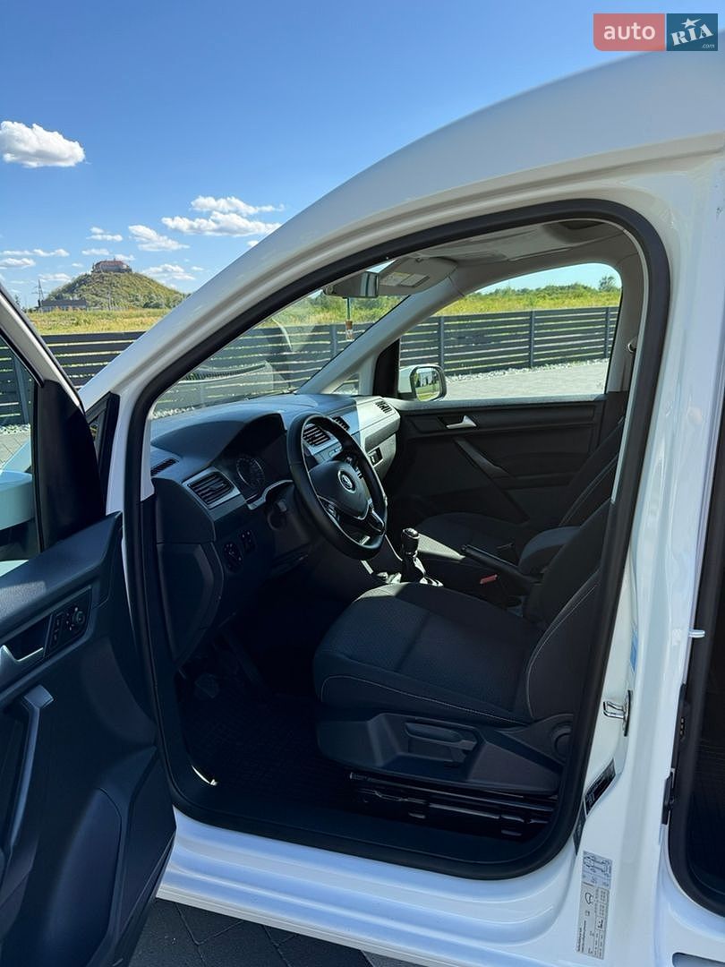 Volkswagen Caddy 2017 VIN WV2ZZZ2KZHX143230 фото оголошення 18 з 34